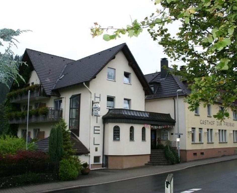 Hotel Battenfeld Plettenberg Esterno foto